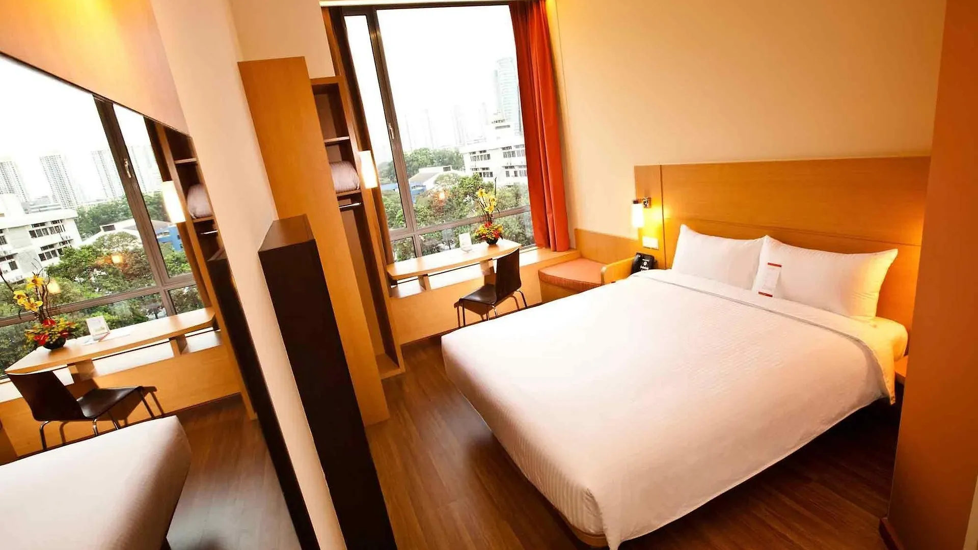 Ibis Singapore Novena Hotel