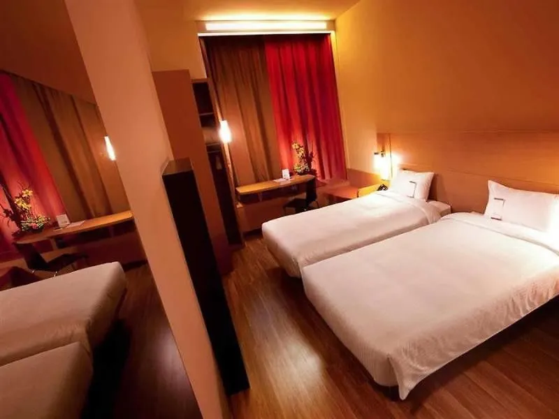 Ibis Singapore Novena Singapore